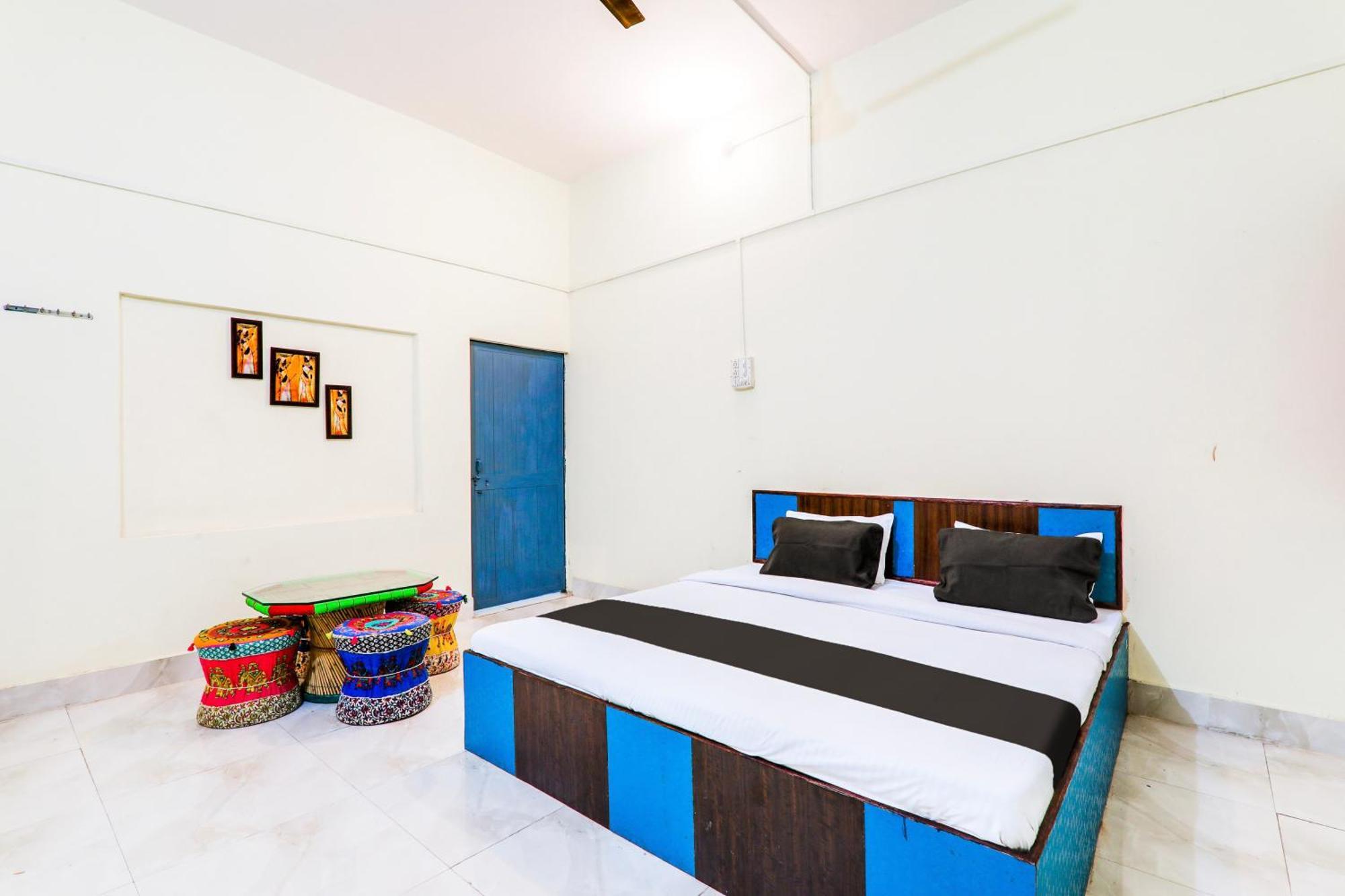 Hotel O Shree Hotel Mriduni Varanasi Esterno foto