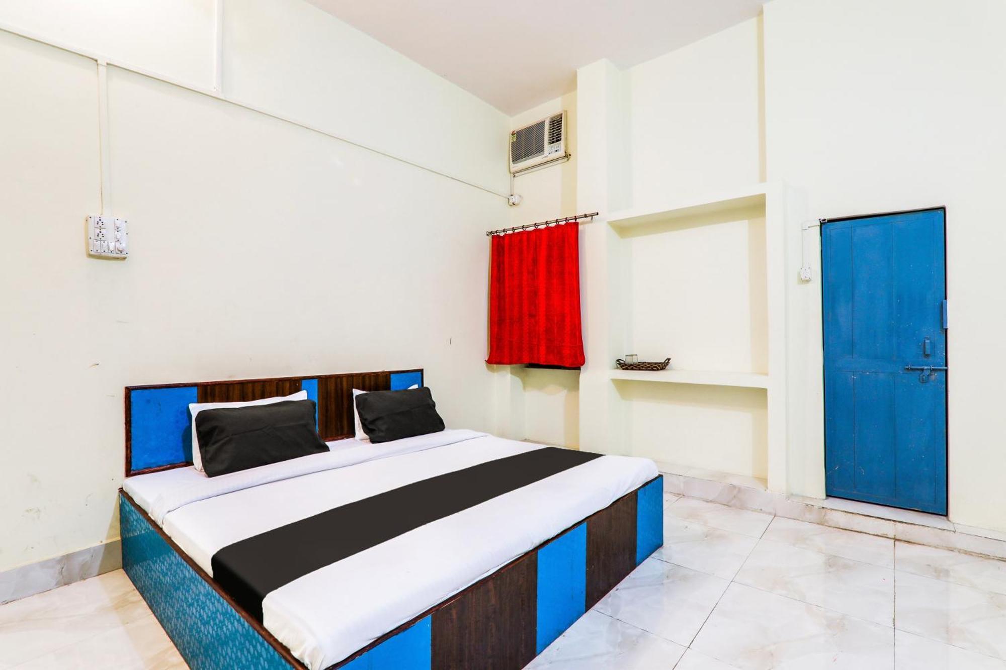 Hotel O Shree Hotel Mriduni Varanasi Esterno foto
